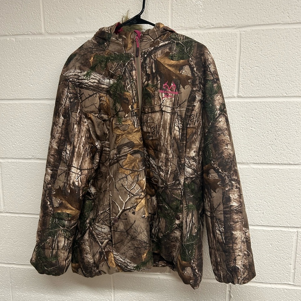Women’s Real Tree Xtra Camo & Pink Winter Coat - Size 2XL